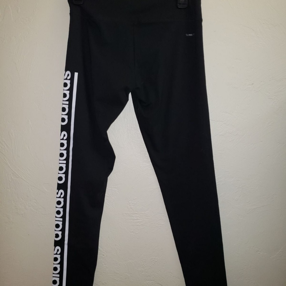 Top and leggings adidas set